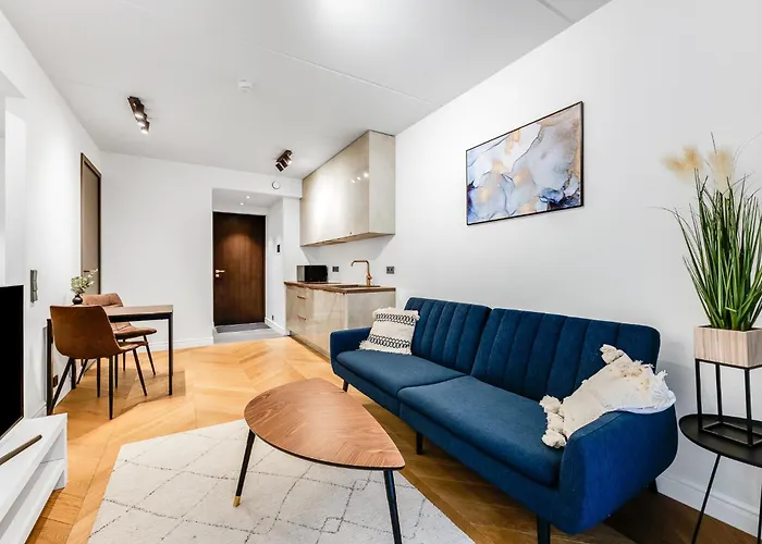 Elegant Premium With Balcony, * Reval